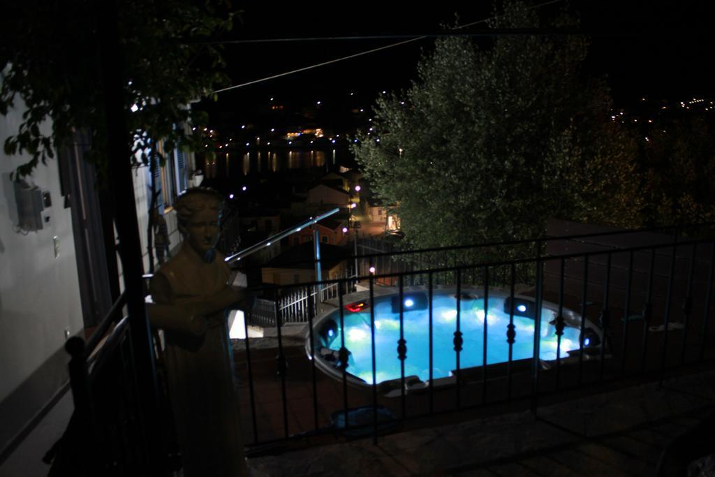 バティ Bay View Houseヴィラ エクステリア 写真